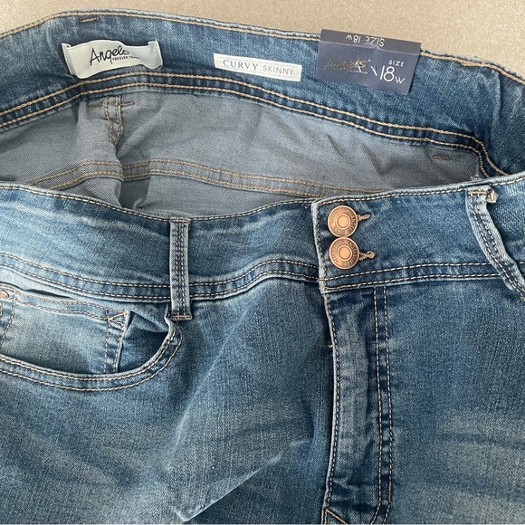 Angels Curvy Skinny Medium Wash Jeans Size 18W - Picture 5 of 13